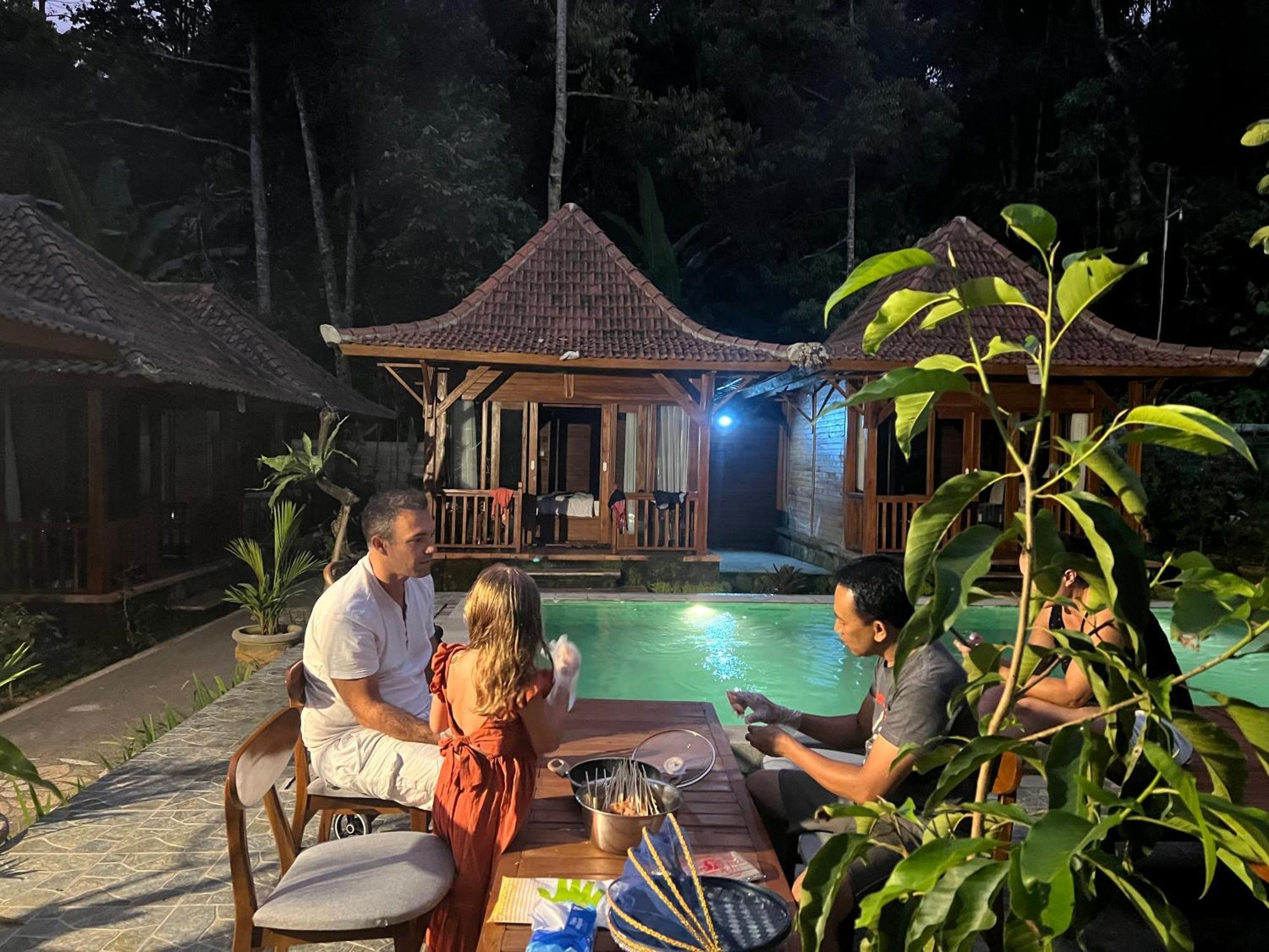 Pondok Manca Undisan المظهر الخارجي الصورة